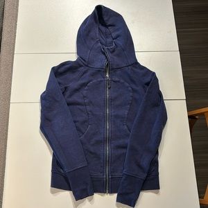 Lululemon Size 8 Navy Scuba Hoodie